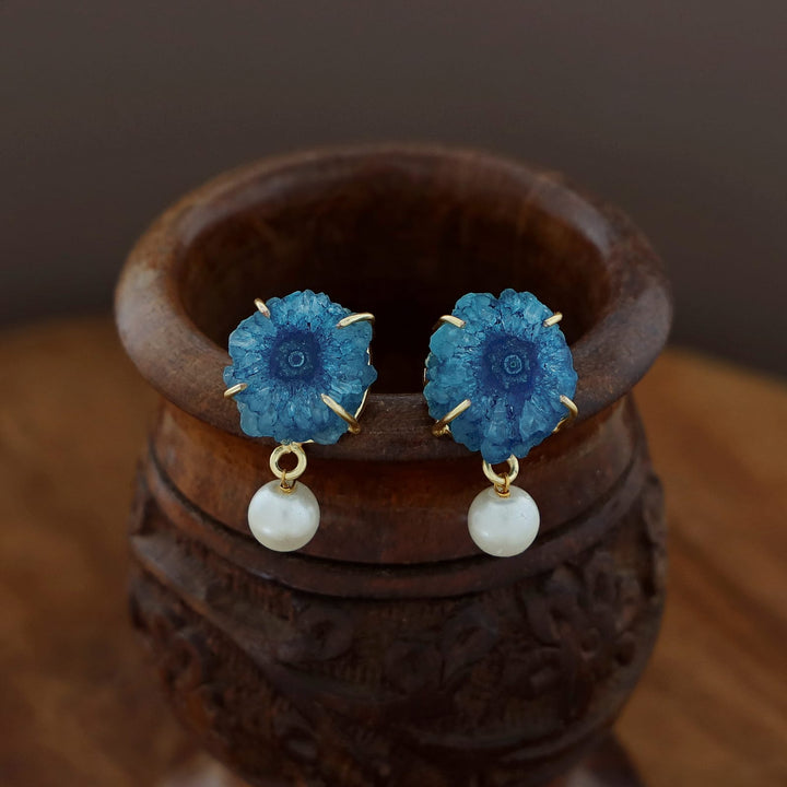 Dyed Solar Agate Claw Pearl Studs