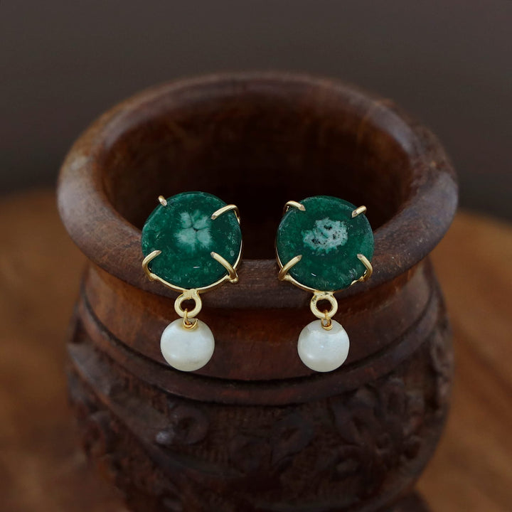 Dyed Solar Agate Claw Pearl Studs