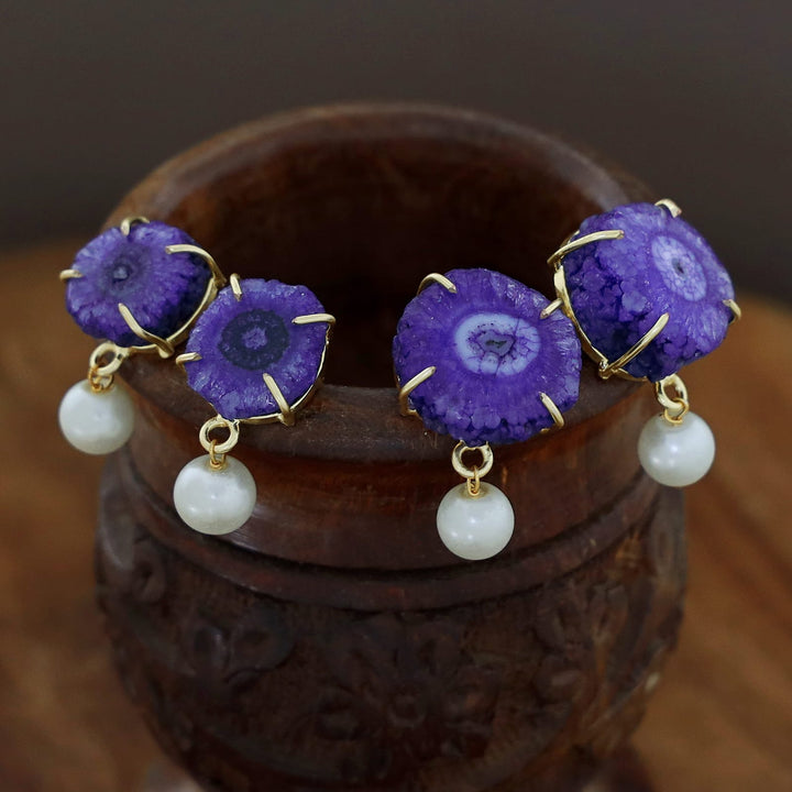Dyed Solar Agate Claw Pearl Studs