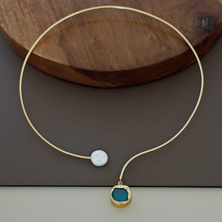 Nellie Golden Raw Stone + Baroque Neck Cuff