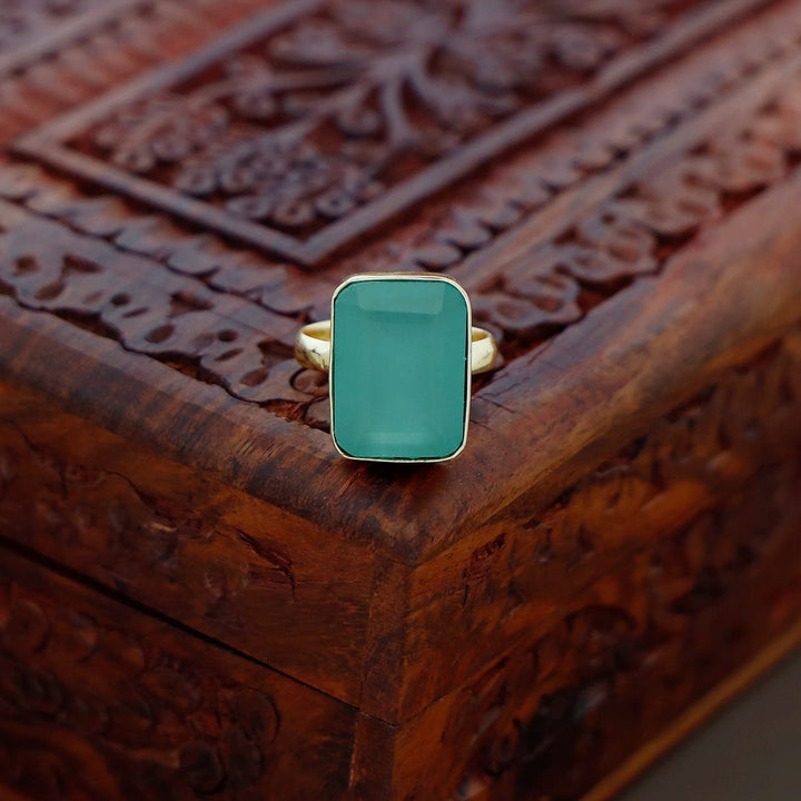 Single Stone Ring (Colour Options) Medium Size