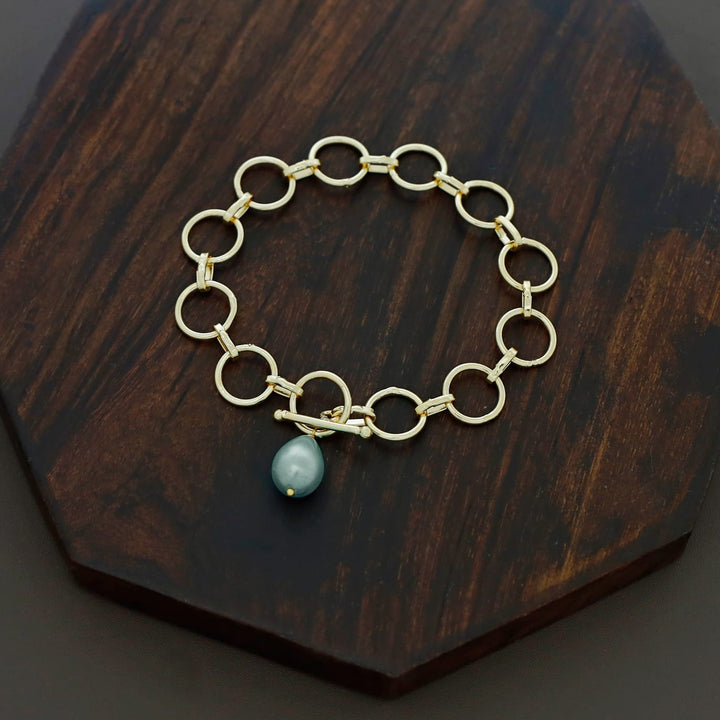 Golden Circle Pearl Link Lock Bracelet
