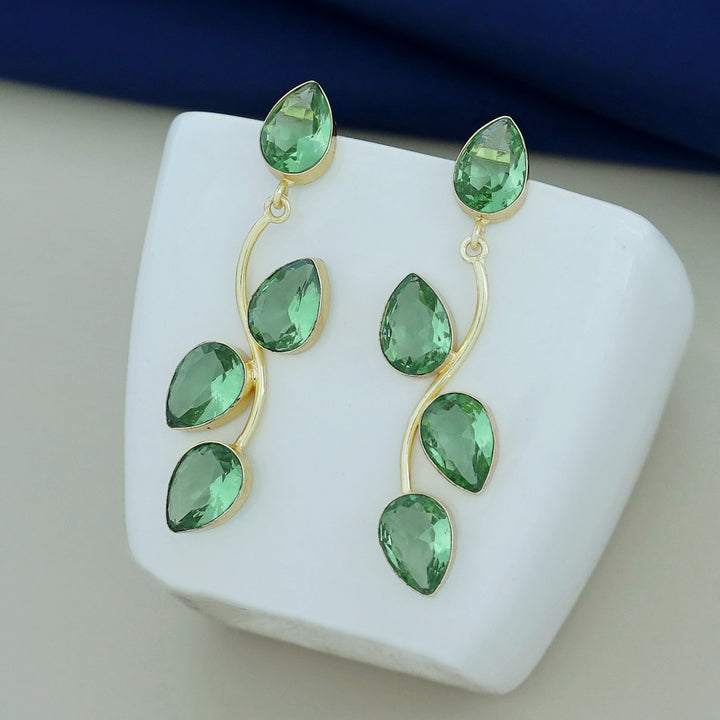 Glossy Curly Leaves Earring