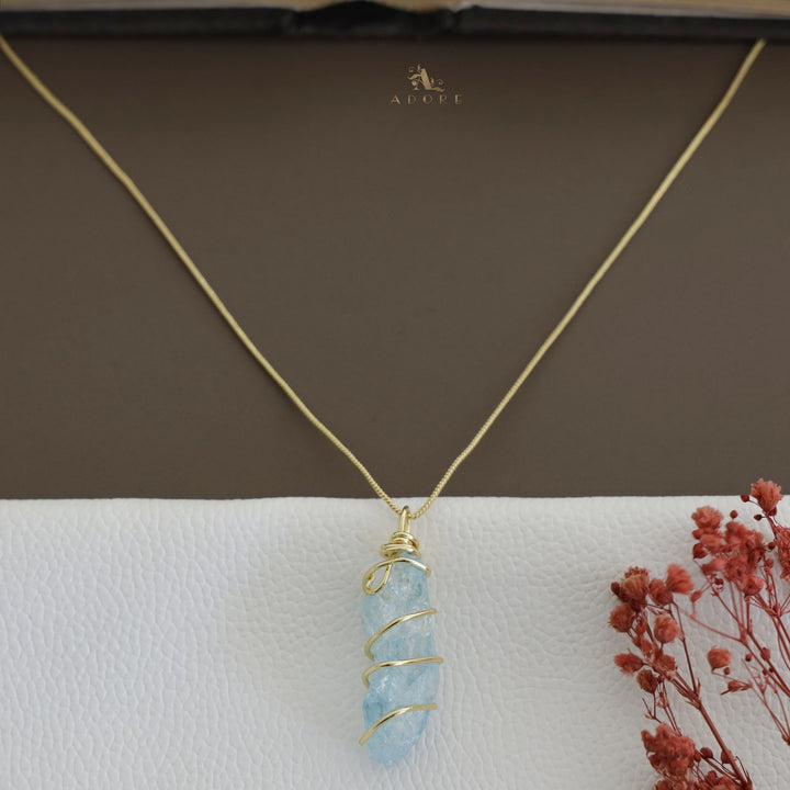 Zinnia Binded Dyed Stone Neckpiece