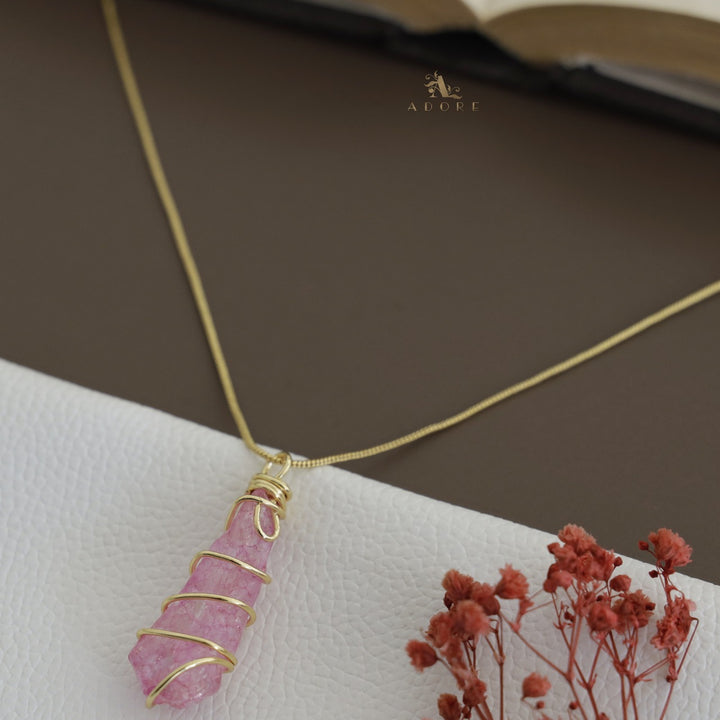 Zinnia Binded Dyed Stone Neckpiece