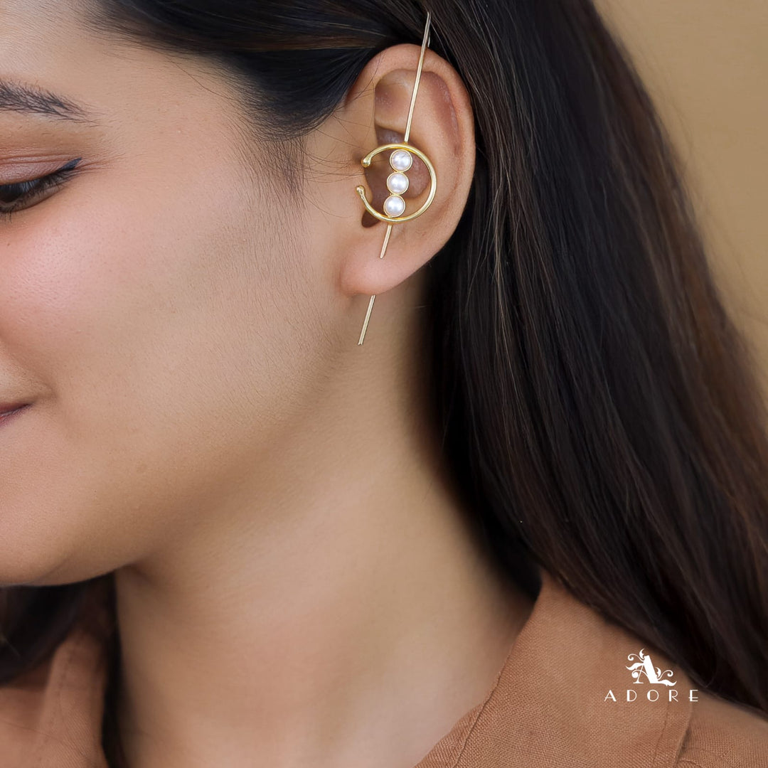 Tessia Golden Tri Pearl Ear-Cuff (Single Piece)