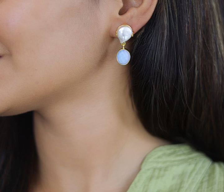Golden Claw Baroque + Oval Glossy Earring