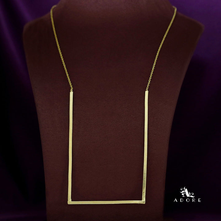 Aaria Golden Swing Neckpiece