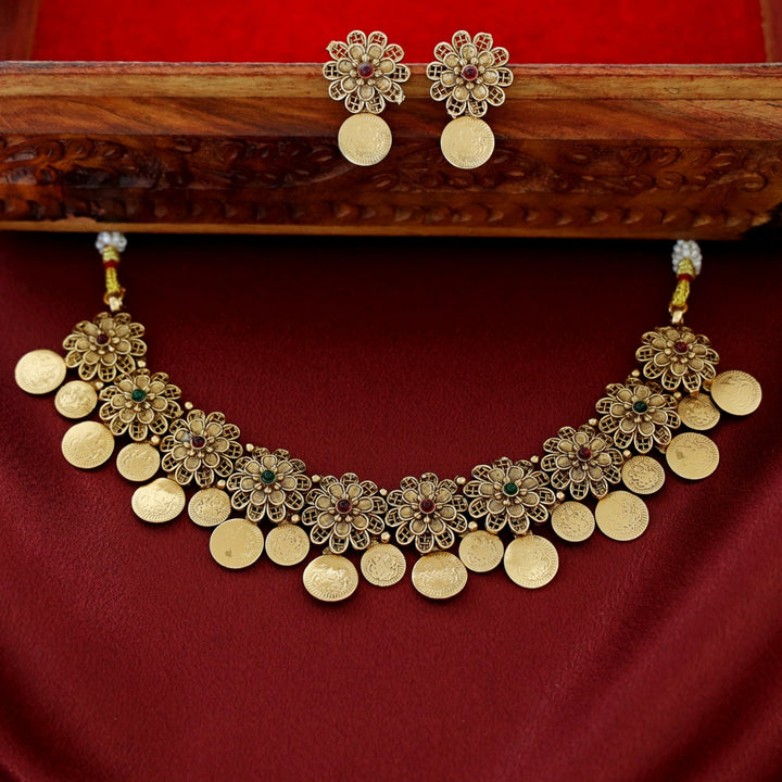 Vimala Flower Kashi Neckpiece With Earring