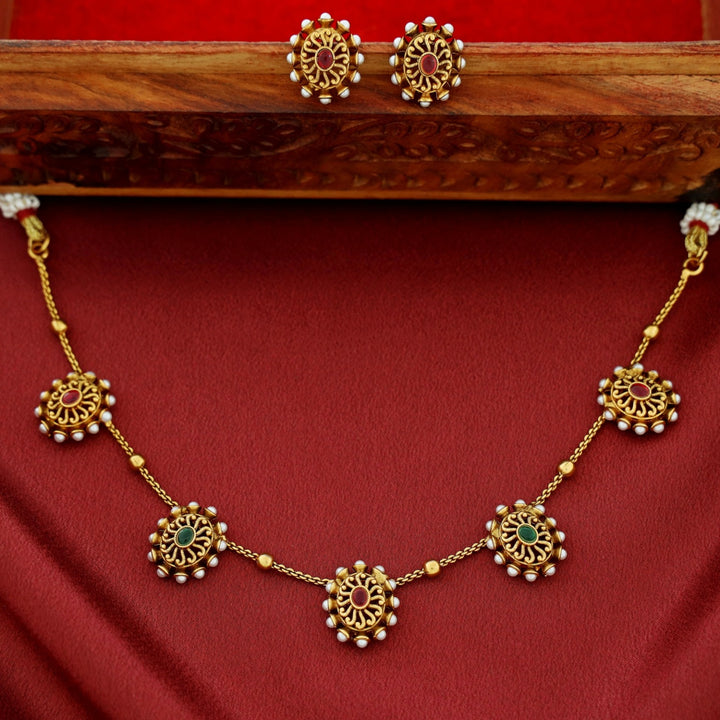 Maheera Oval Pearl Floral Short Neckpiece With Stud