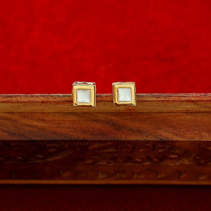 Hetva Mangalsutra Kundan Neckpiece With Stud