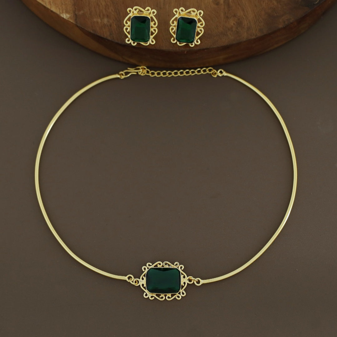 Ritu Golden Rectangle Glossy Neck Cuff With Earring