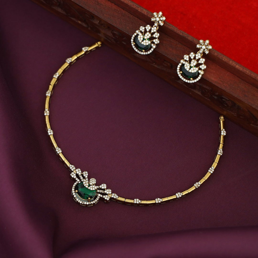 Harshini Stiff Glossy Short Neckpiece With Earring