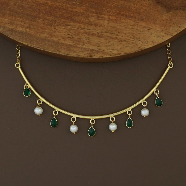 Drop Of Spring Pearl Neckpiece / Neck Cuff