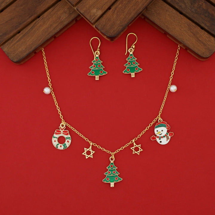 X'mas Charm Tri Pendant + Pearl Star Neckpiece With Drop