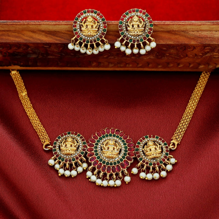 Pratibha Devi Kemp Stone Choker With Earring