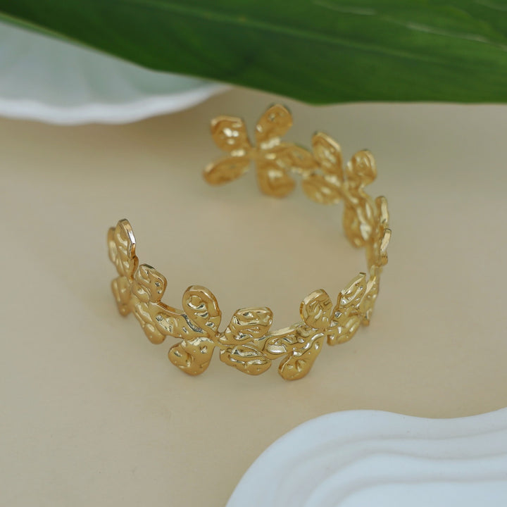 Abelleen Flower Bangle
