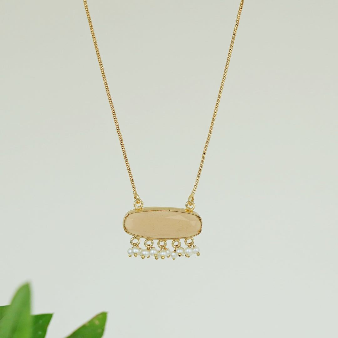 Garima Pearl Neckpiece