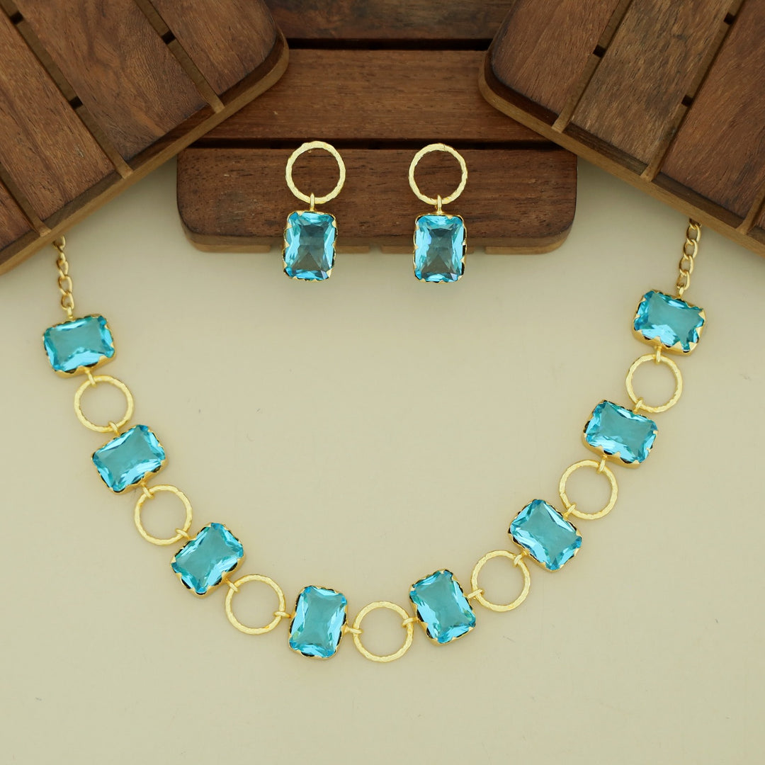 Aira Short Neckpiece/Choker with Stud