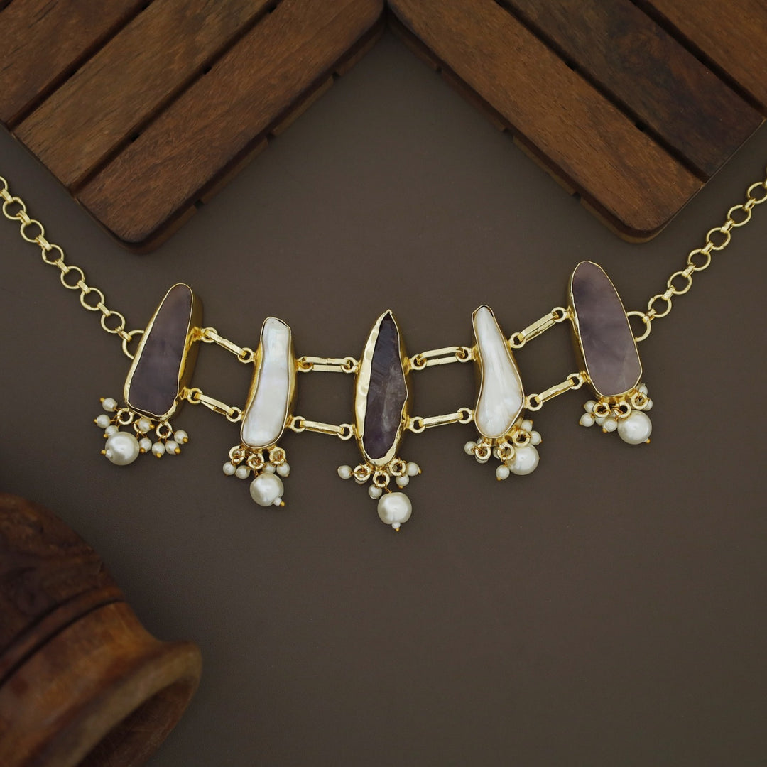Bethany Raw Stone With Baroque Choker