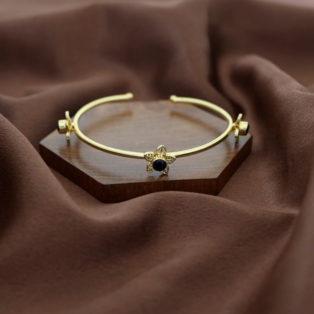 Golden Night Flower Glossy Bangle