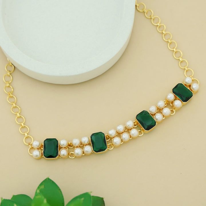 Aphros Pearl Rectangle Glossy Stone Choker