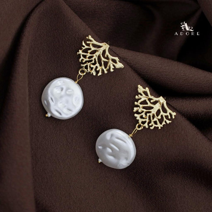 Ofila Golden Rootsa Baroque Earring