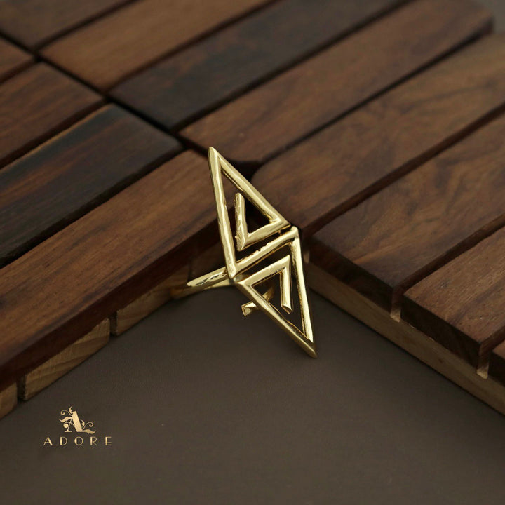 Golden Dual Triangle Ring