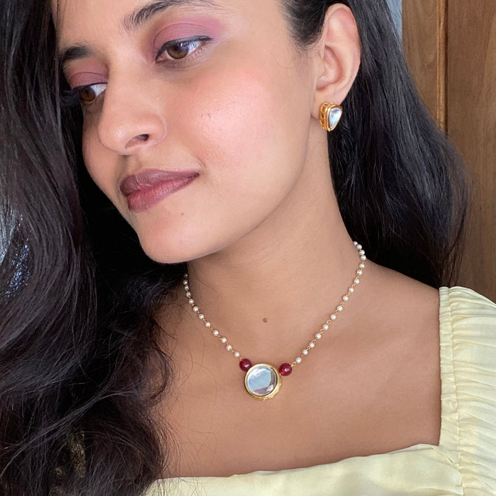 Sheethal Kundan Short Neckpiece / Choker With Earring