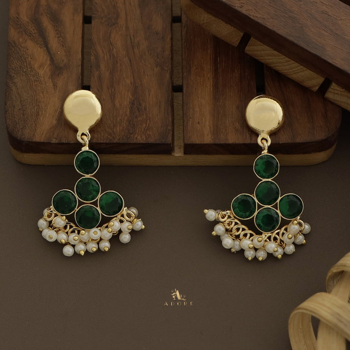 Ilaria Golden Cluster Pearl Earring