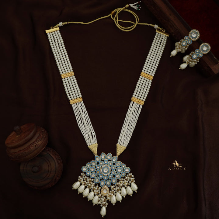 Parinaaz Kundan Neckpiece With Earring