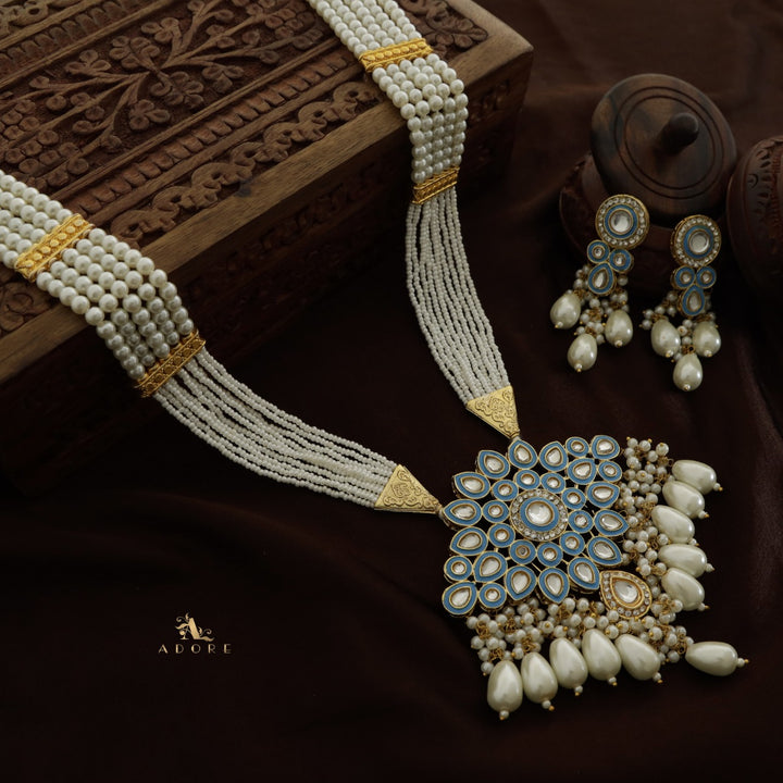 Parinaaz Kundan Neckpiece With Earring