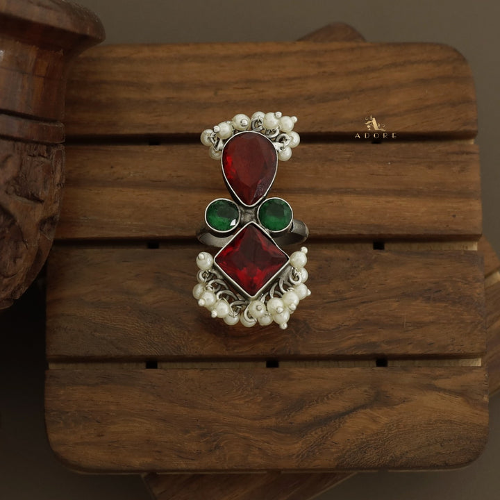 Rainaz Glossy Cluster Pearl Ring (Rust Finish)