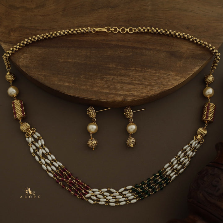 Shreshi Pearl Neckpiece With Earring