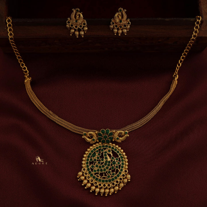 Trishira Choker With Earring