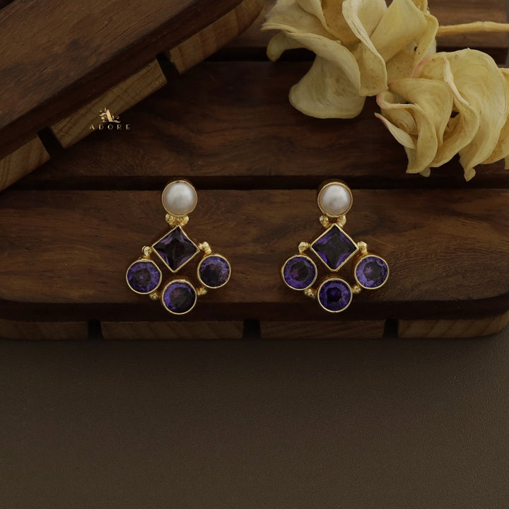 Earl Pearl Glossy Earring