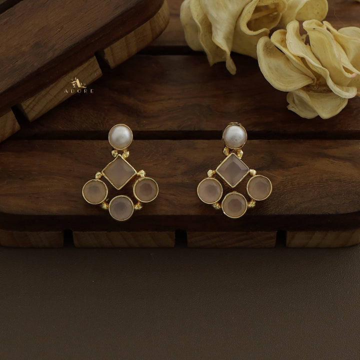 Earl Pearl Glossy Earring