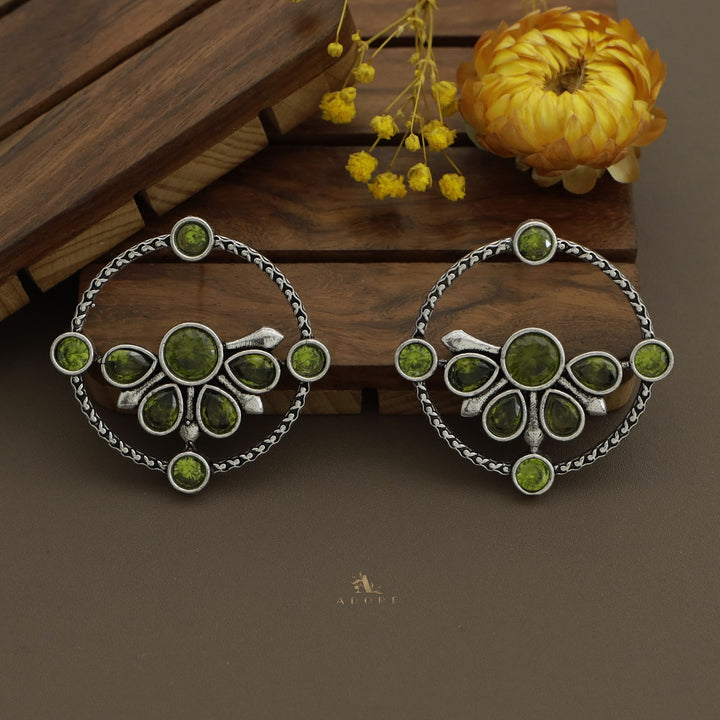 Glossy Syra Circle Earring