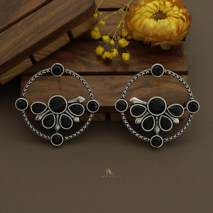 Glossy Syra Circle Earring