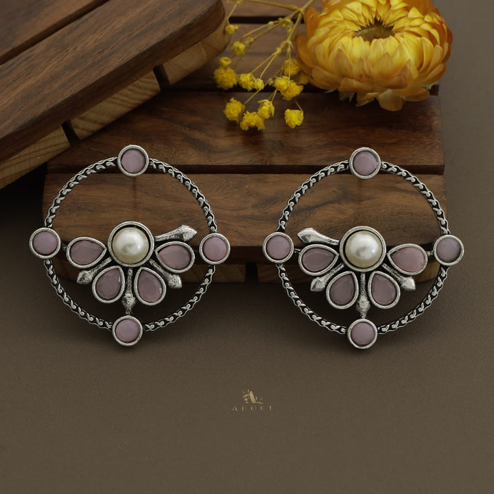 Glossy Syra Circle Earring