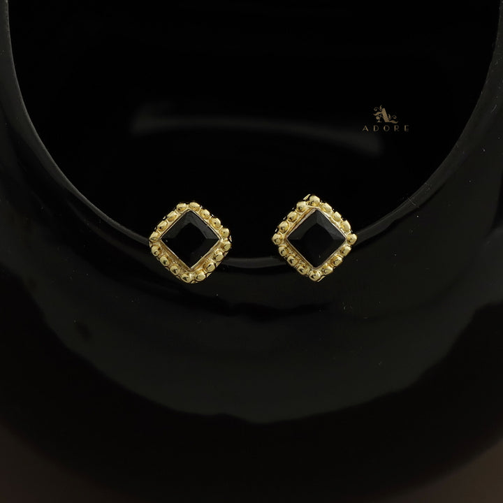 Hale Dotted Glossy Square Stud (5 mm)