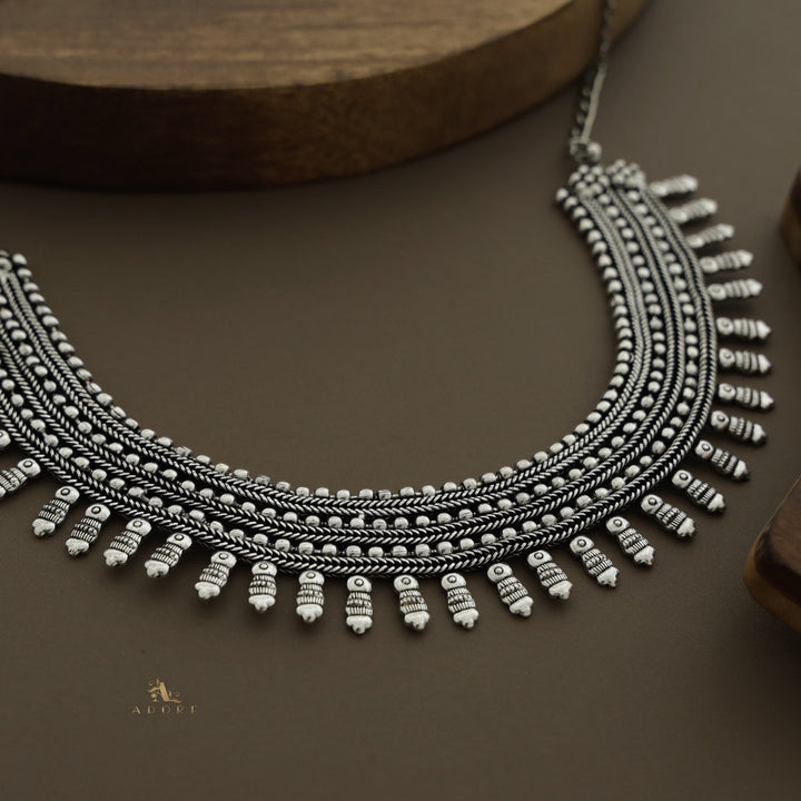 Drizla Oxidized Neckpiece