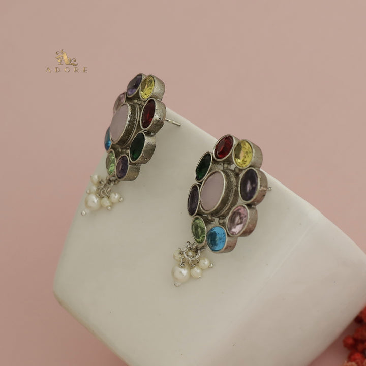 Glossy Flower Chakra Pearl Earring