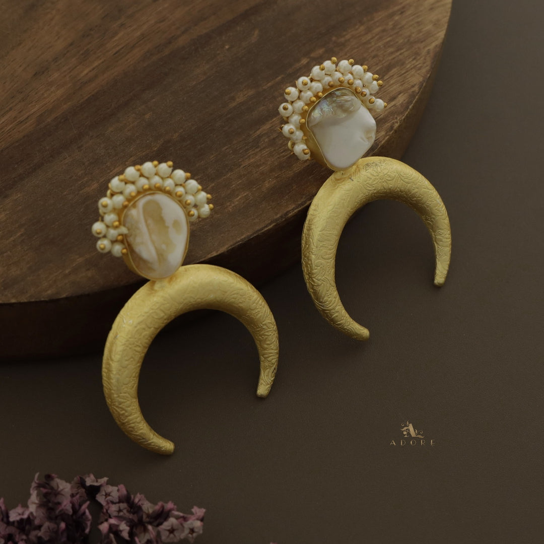 Matte C Baroque Cluster Pearl Earring