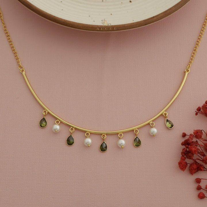 Drop Of Spring Pearl Neckpiece / Neck Cuff