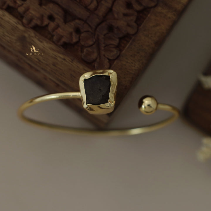 Elora Raw Stone Bangle