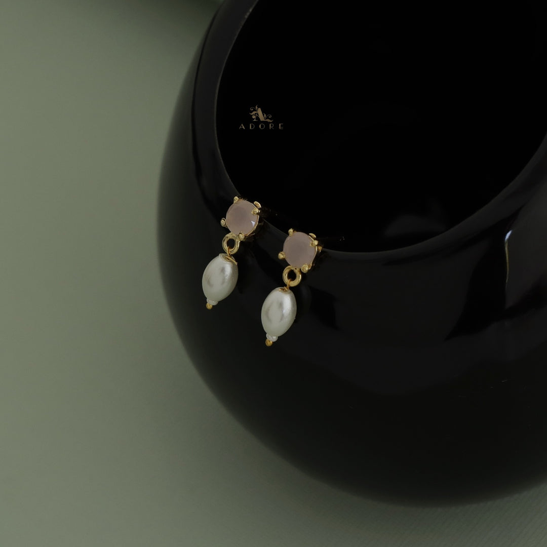 Romella Glossy Round Pearl Earring
