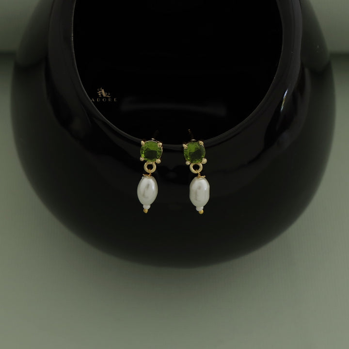 Romella Glossy Round Pearl Earring