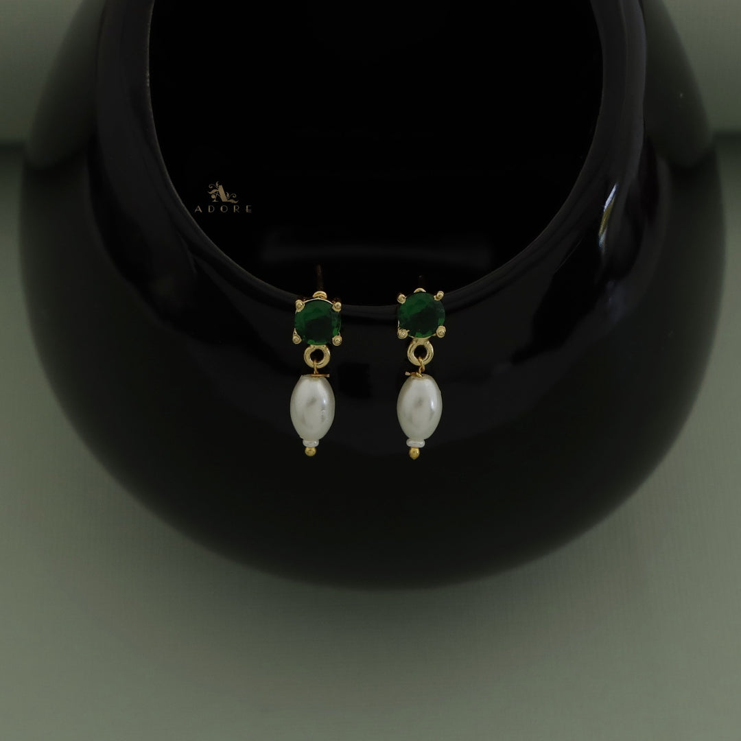 Romella Glossy Round Pearl Earring