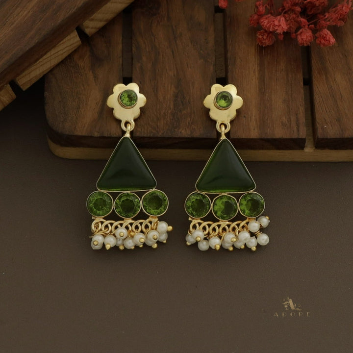 Viana Flower Triangle Pearl  Earring